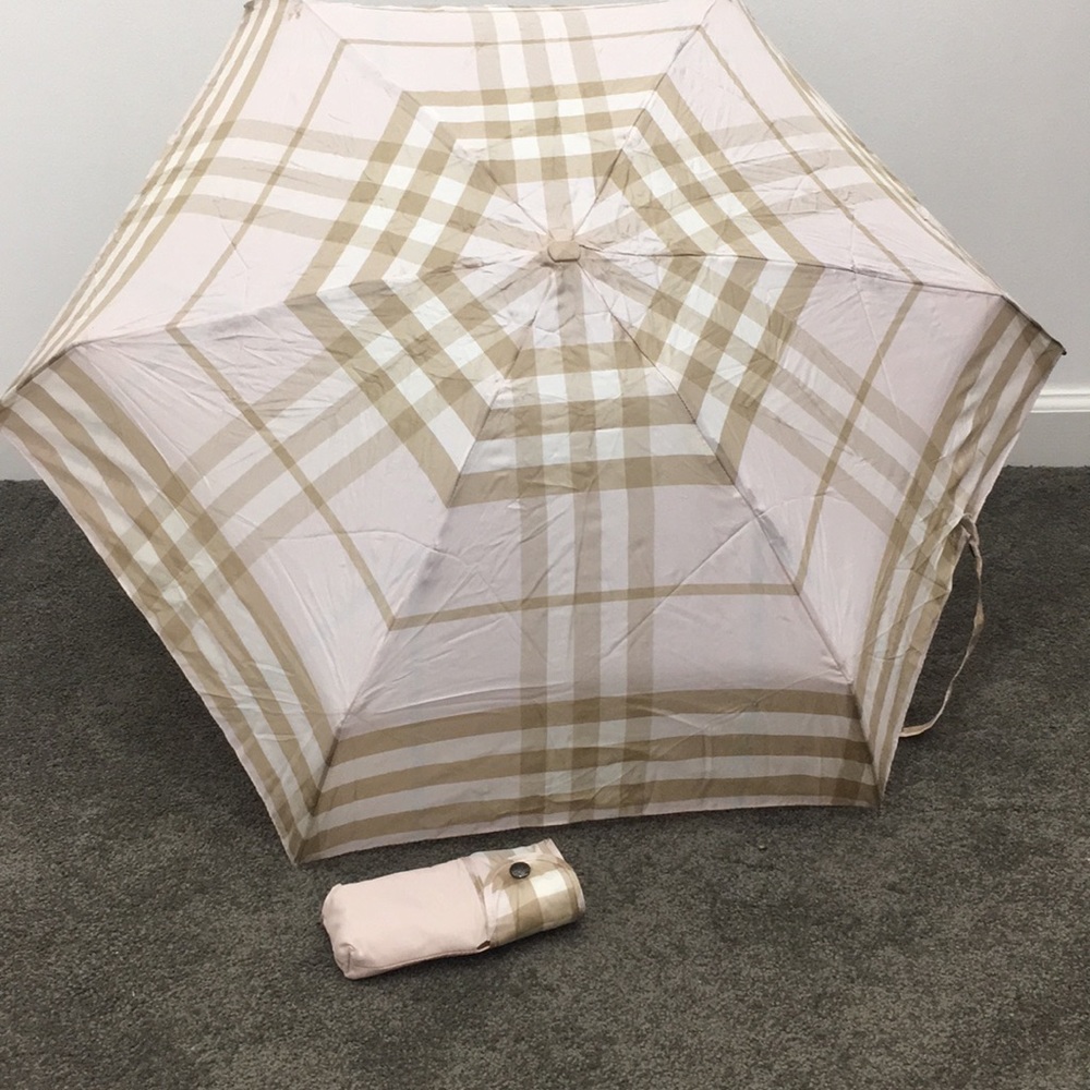 Burberry umbrella